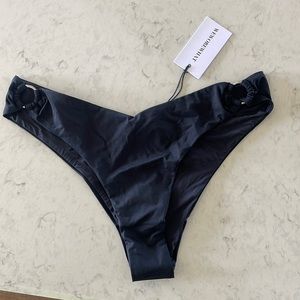 Weworewhat Delilah Ring Bottom